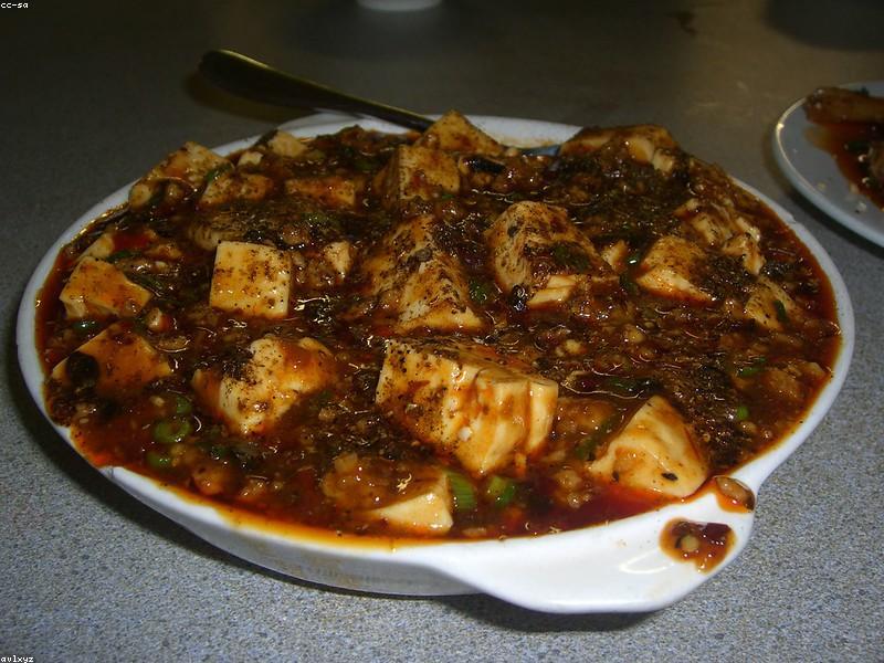 Mapo Tofu & Classic Sichuan Dishes in Chengdu: What to Order First