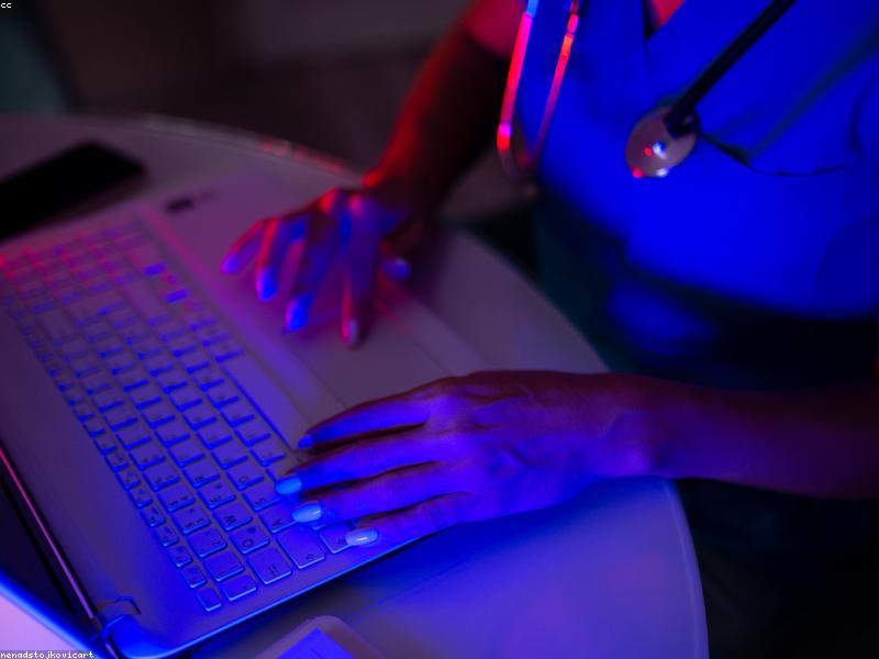 Headphones as a Deep-Work Signal, Not Decoration