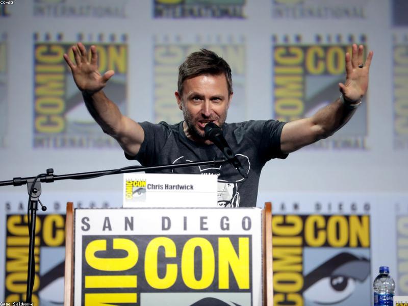Center Seat for Subtitle Films — Side Angles Strain Eyes