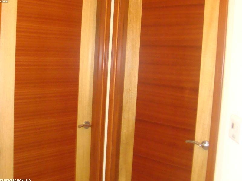 Cedar Blocks in Closet Beat Perfume Spray for Humidity Smell