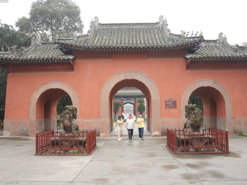 Wuhou Temple Weekday Afternoon — Morning Tour Buses Peak — Sep 06