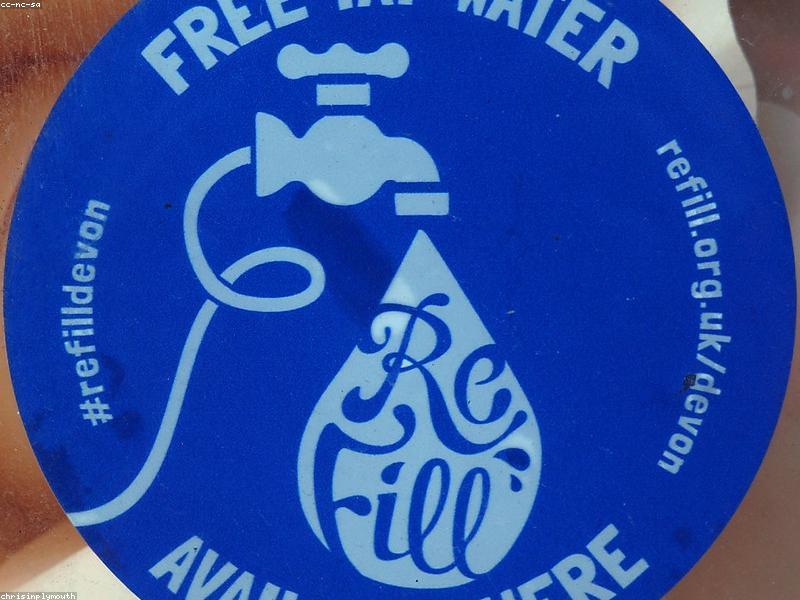 Refill Water Before Leshan Stairs — Top Vendors Price Peak — Sep 07