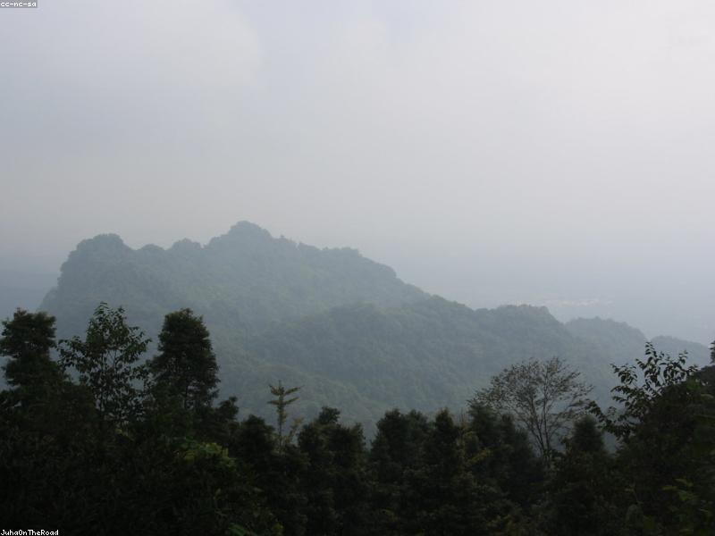 Leshan as a Half-Day If You're Honest About Heat