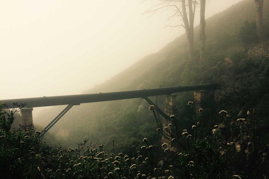 Commute Podcasts: Cap Episodes or Miss Your Stop