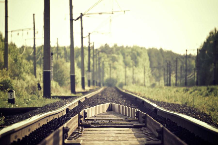 Rainy Metro Entries: Wipe Shoes or Skate Indoors